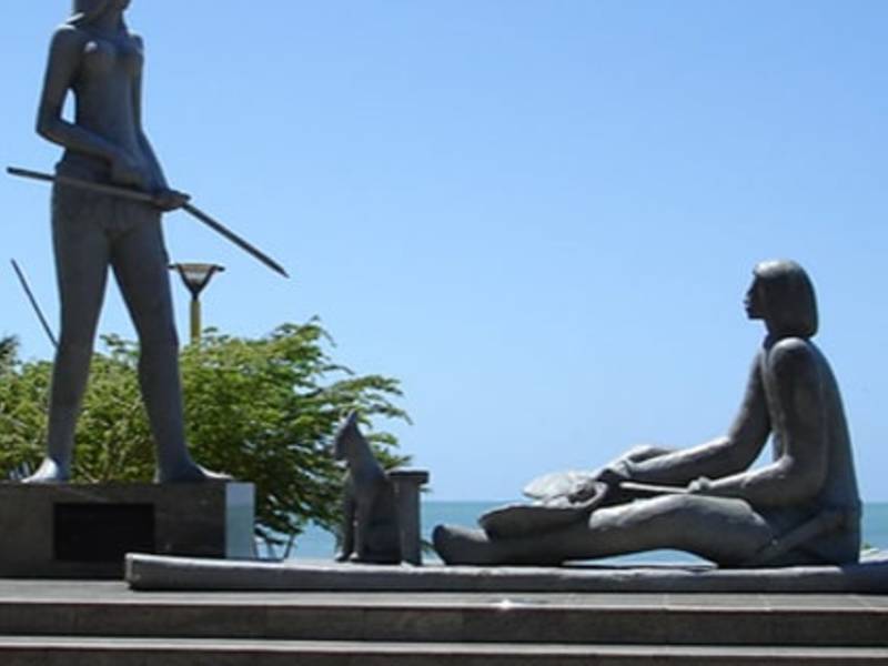 fort staue icarema old